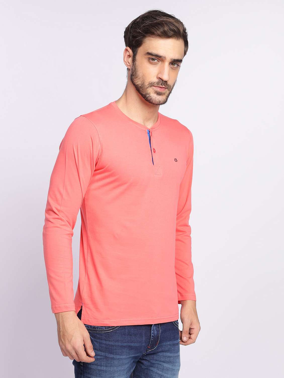 men long sleeves plain t-shirt - 21724965 -  Standard Image - 1