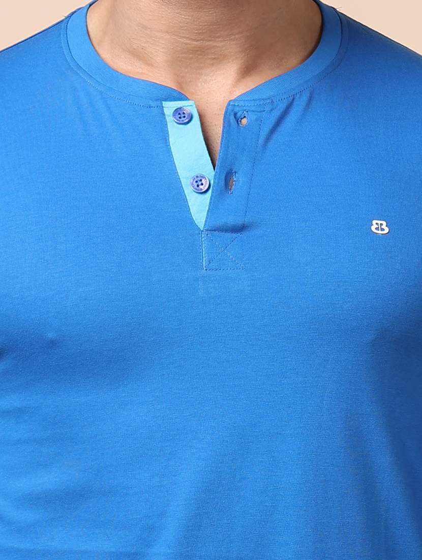men long sleeves plain t-shirt - 21724988 - Standard Image - 4