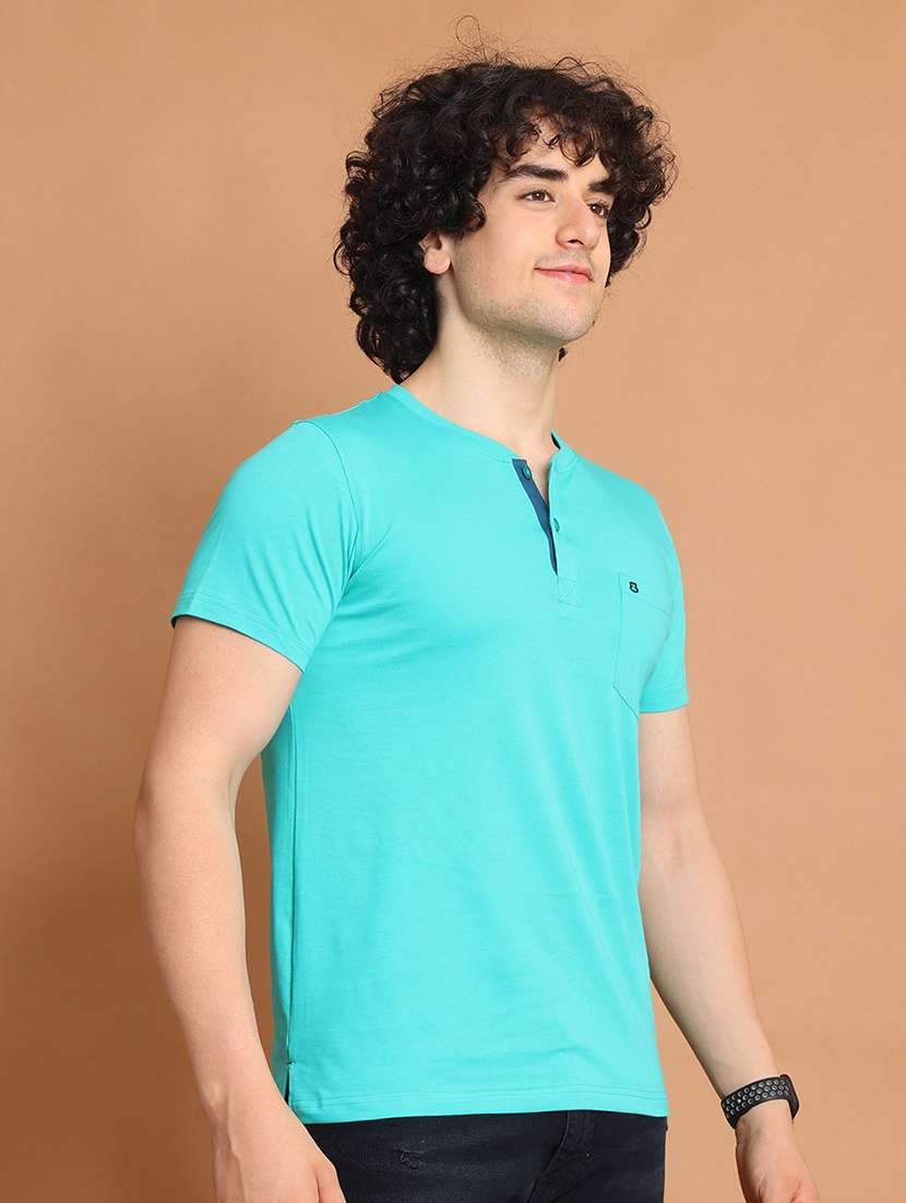 men short sleeves plain t-shirt - 21725042 -  Standard Image - 1