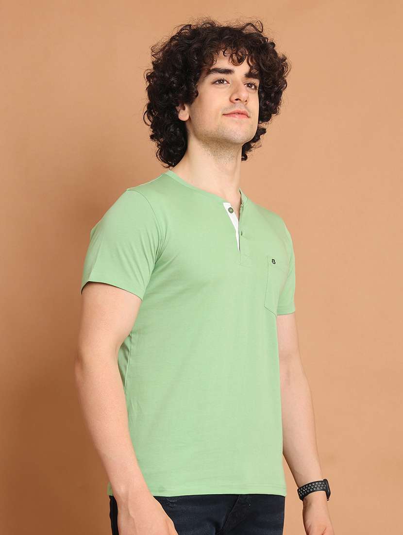 men short sleeves plain t-shirt - 21725044 -  Standard Image - 1