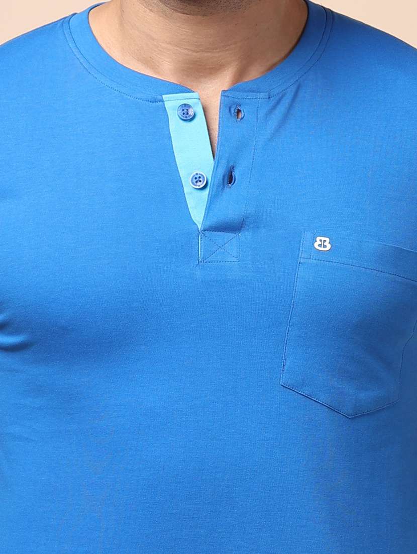 men solid short sleeves t-shirt - 21725067 - Standard Image - 4