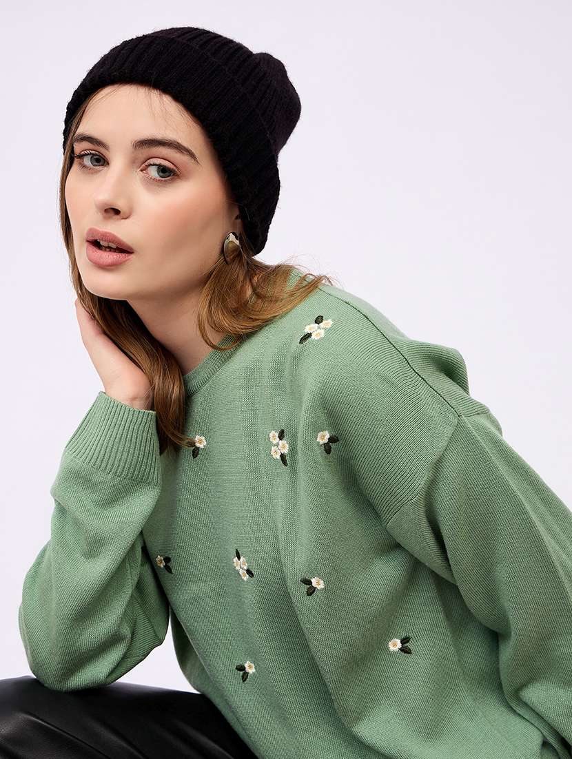 women embroidered long sleeve pullover - 21725336 -  Standard Image - 4