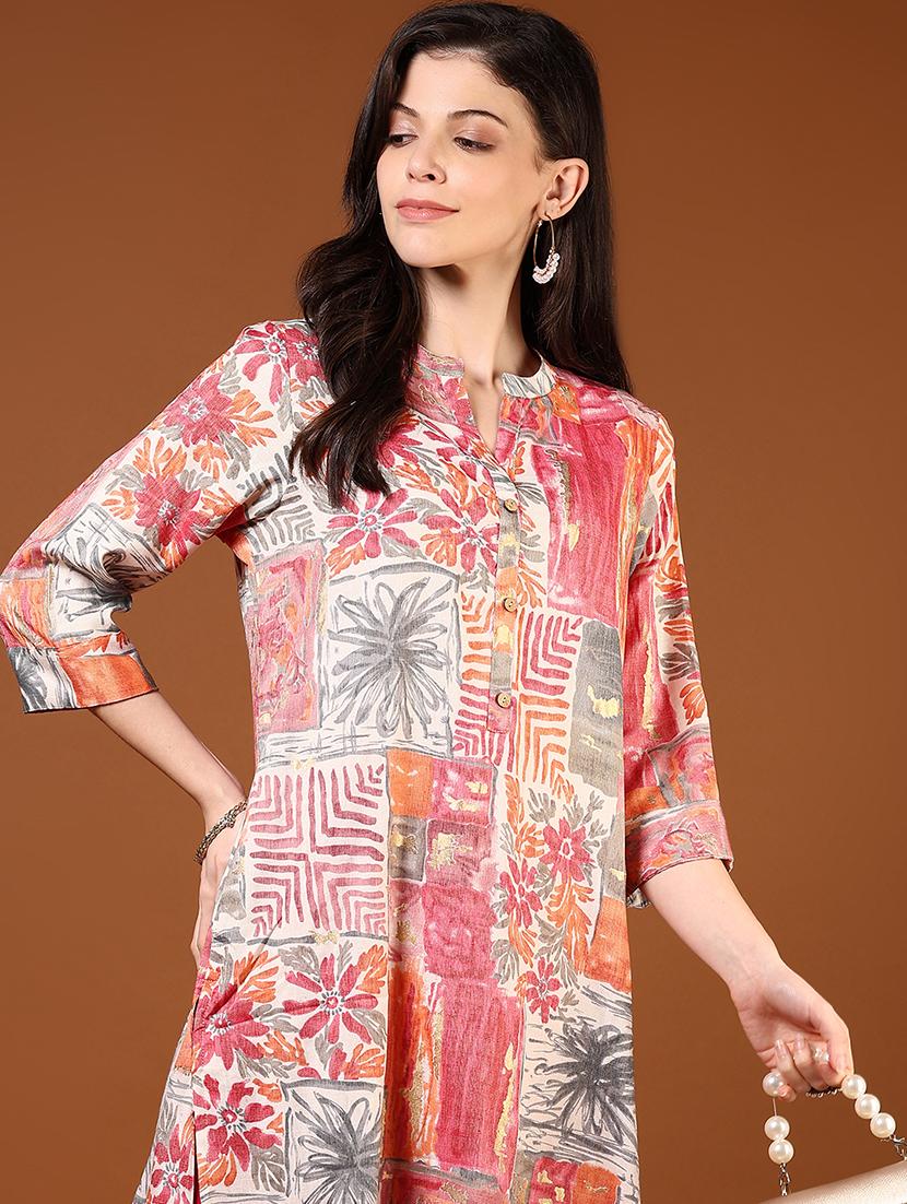 women three quarter sleeve straight kurta - 21725662 - Standard Image - 4
