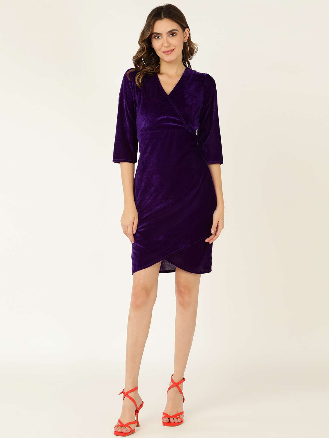 women solid overlap neck bodycon dress - 21725820 - Zoom Image - 0