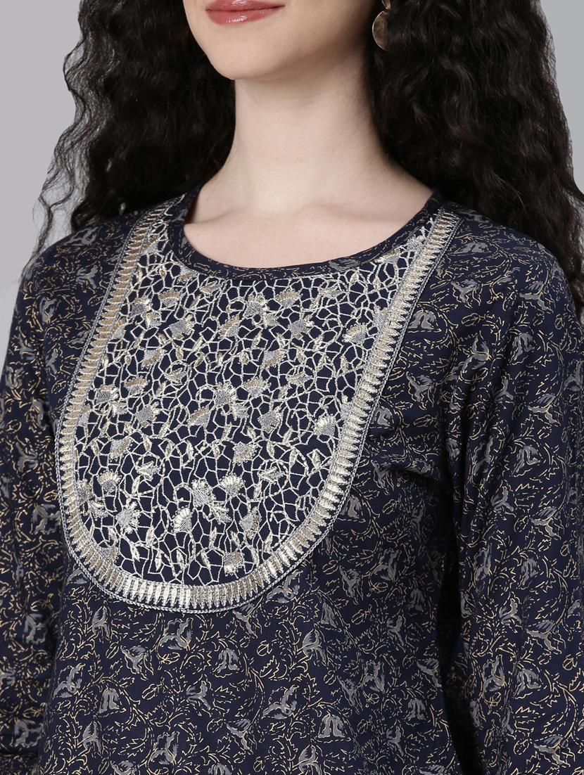 women embroidered three quarter sleeve straight kurta - 21728039 - Standard Image - 6