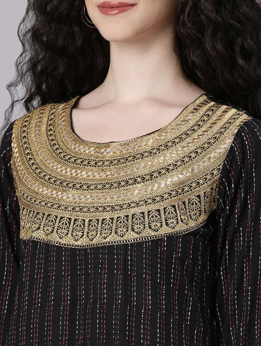 women black three quarter sleeve straight kurta - 21728041 -  Standard Image - 6
