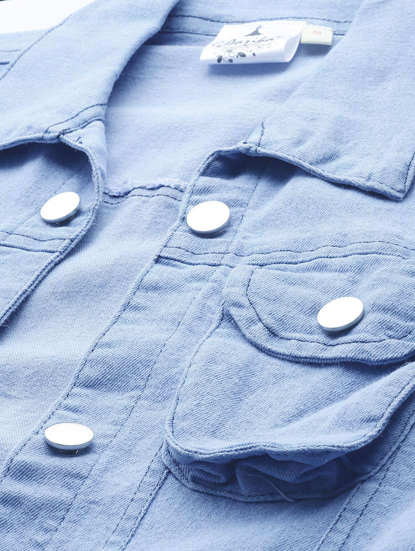 women solid crop top and jacket with jeans  - 21728108 -  Standard Image - 4