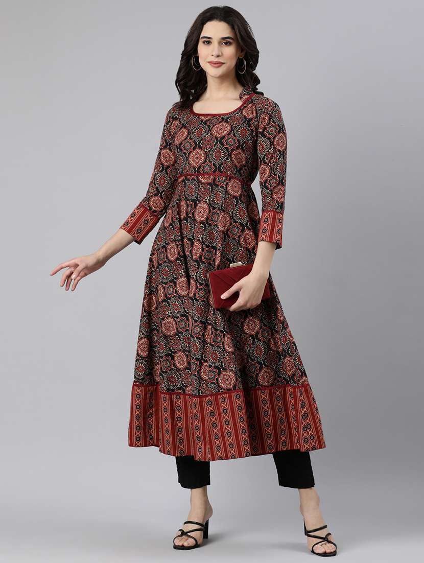 women printed round neck flared kurta - 21728259 -  Standard Image - 4