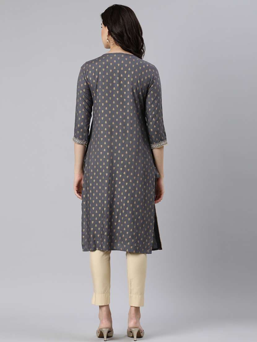 women foil print three quarter sleeve straight kurta - 21728272 - Standard Image - 4