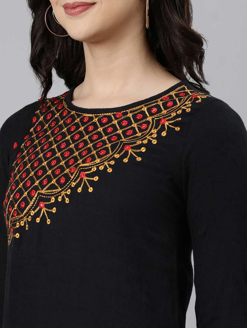 women mirror work three quarter sleeve straight kurta - 21728277 - Standard Image - 6