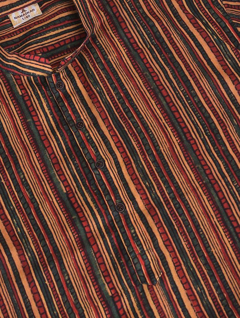 men mandarin neck printed kurta churidar set - 21728625 - Standard Image - 4