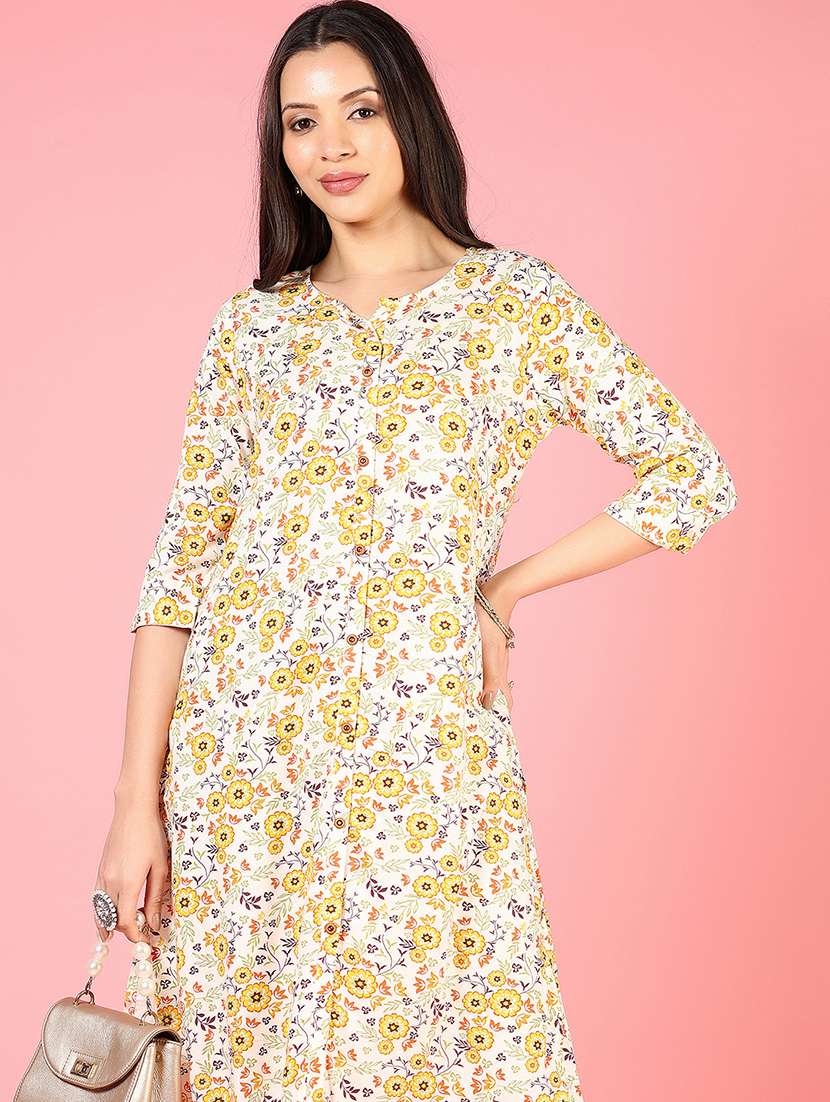 women three quarter sleeves straight kurta - 21729241 -  Standard Image - 4