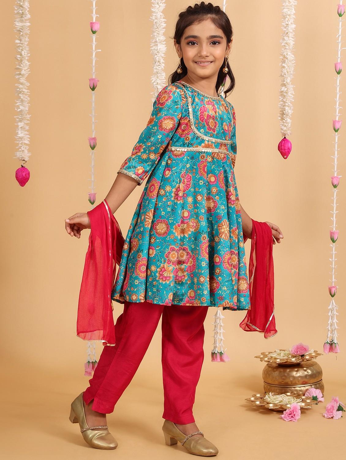 girls floral round neck kurta pant set with dupatta - 21729427 - Standard Image - 4