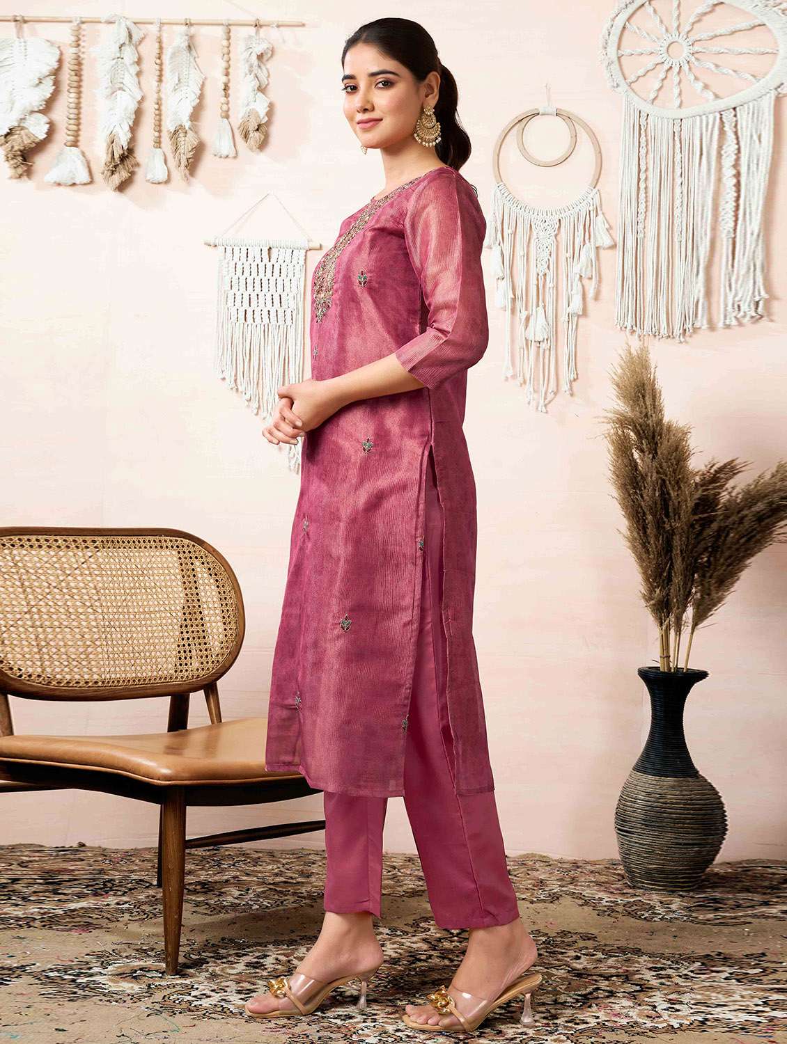 women three quarter sleeve kurta pant with dupatta set - 21729659 -  Standard Image - 1