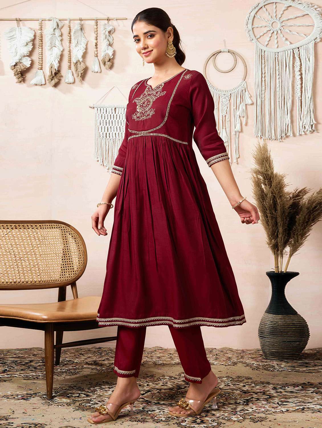women three quarter sleeve kurta pant with dupatta set - 21729660 -  Standard Image - 1