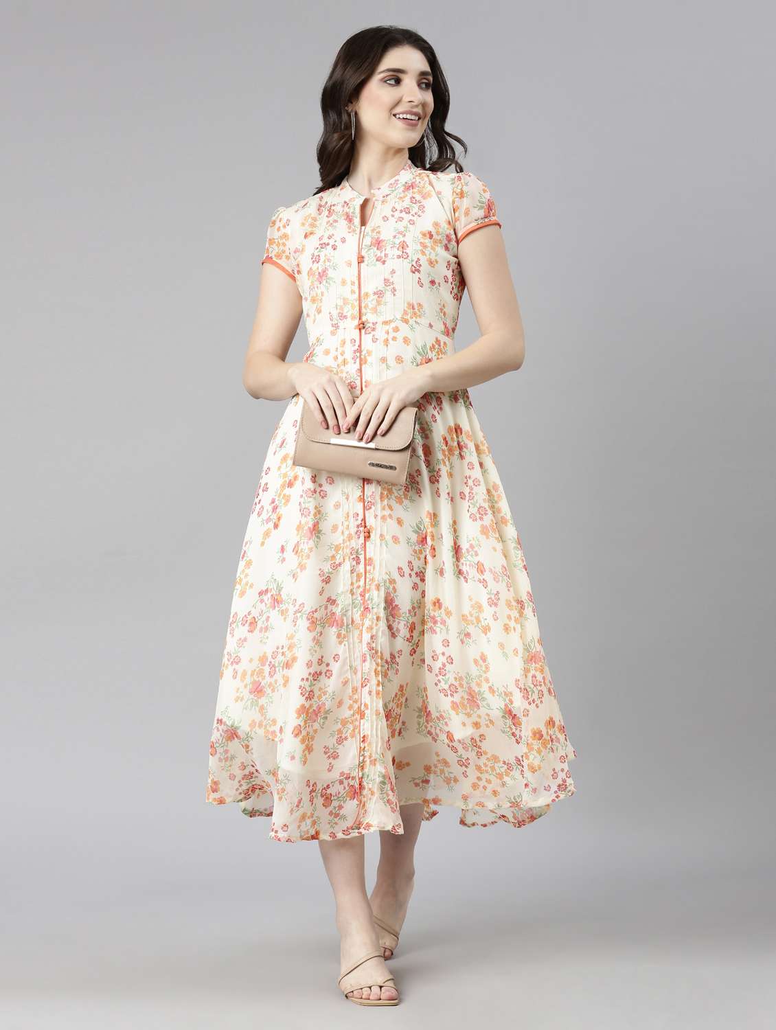 women cream floral printed short sleeve fit & flare dress