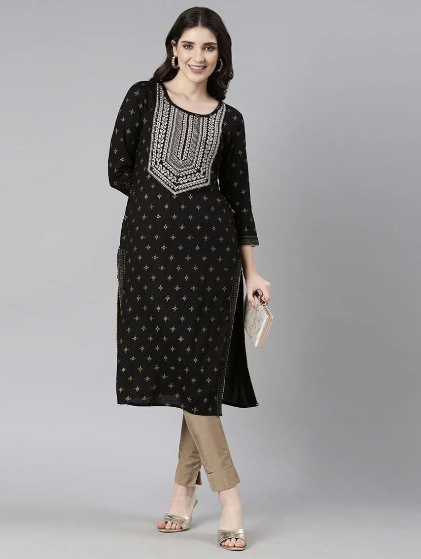 women black three quarter sleeve straight kurta - 21729758 - Zoom Image - 0