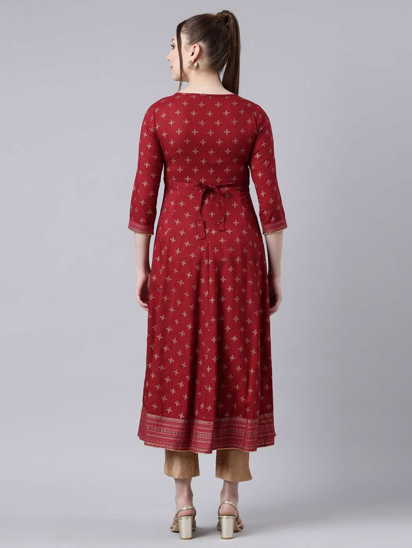 women three quarter sleeve anarkali kurta - 21729791 -  Standard Image - 4