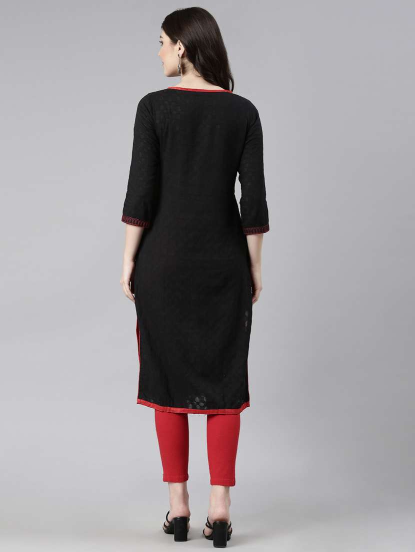 women embroidered three quarter sleeve straight kurta - 21729796 -  Standard Image - 4