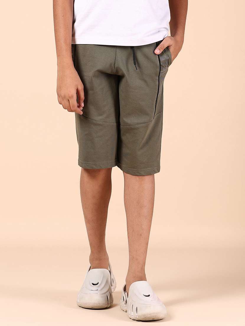 boys olive solid mid rise three-fourth shorts  - 21729934 -  Standard Image - 1