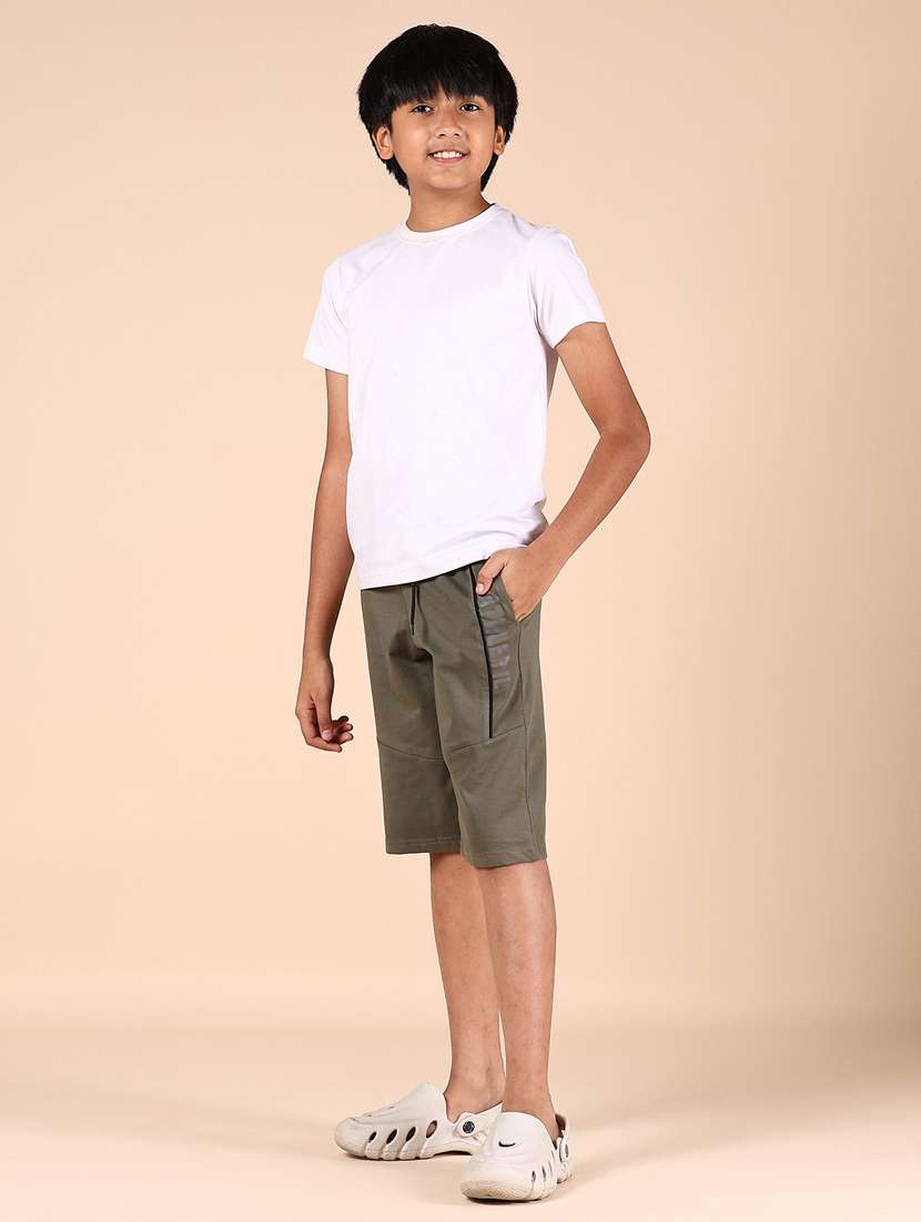 boys olive solid mid rise three-fourth shorts  - 21729934 -  Standard Image - 4