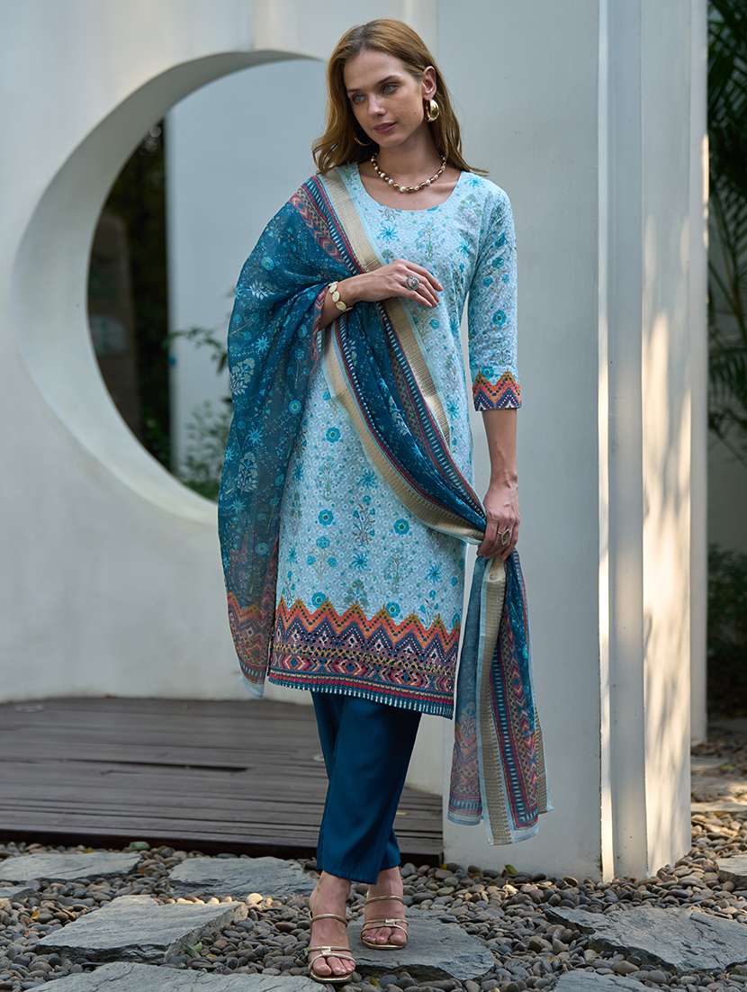women three quarter sleeve kurta pant with dupatta set - 21730751 - Standard Image - 1