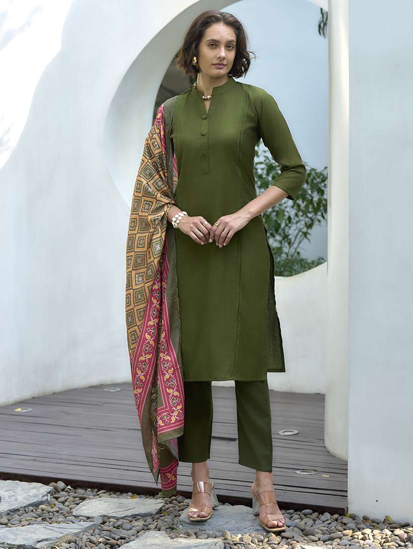 women three quarter sleeve kurta pant with dupatta set 