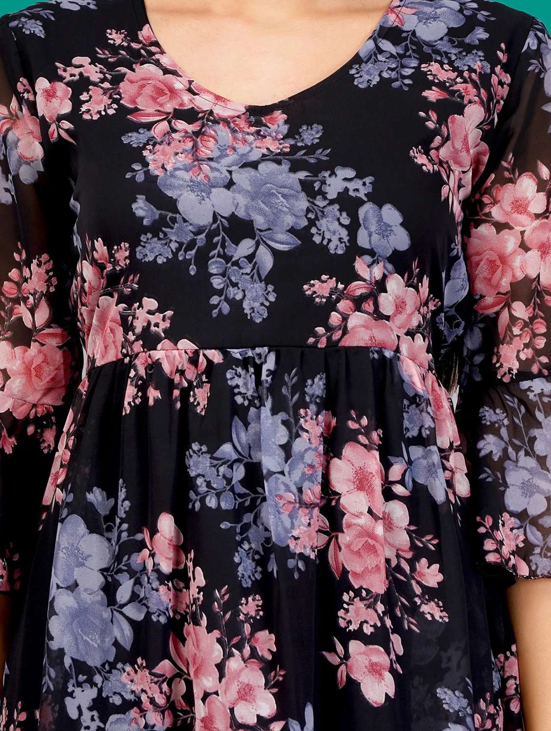 women printed bell sleeves tiered dress - 21730909 -  Standard Image - 4