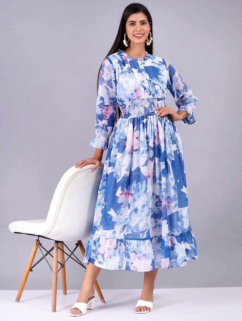 light blue georgette straight dress - 21730954 - Standard Image - 4