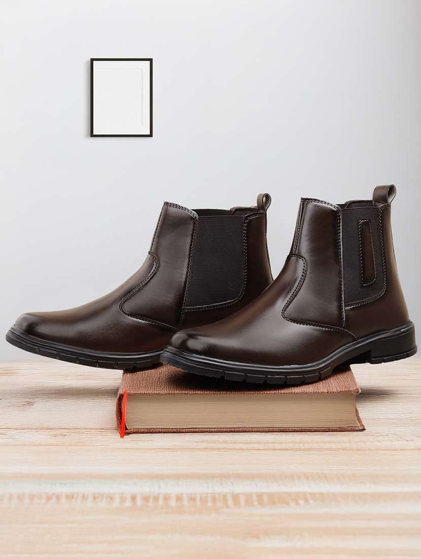 men brown slip on boots