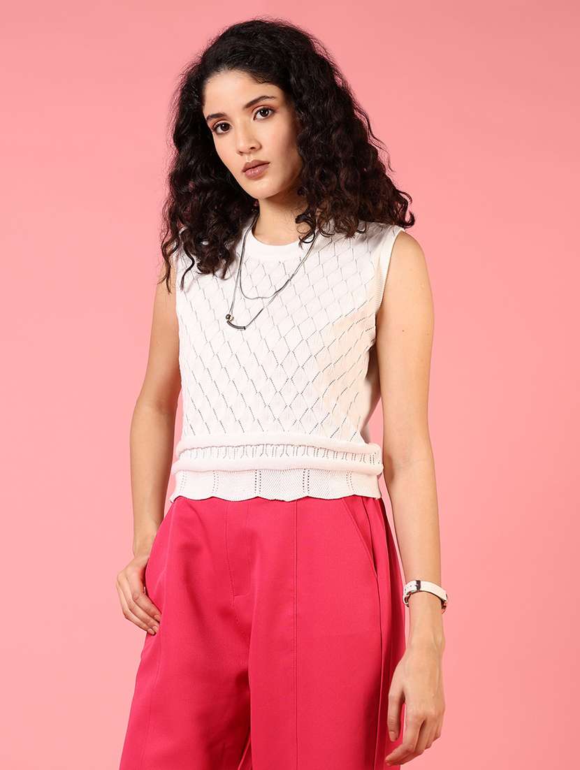 women round neck self design crop top