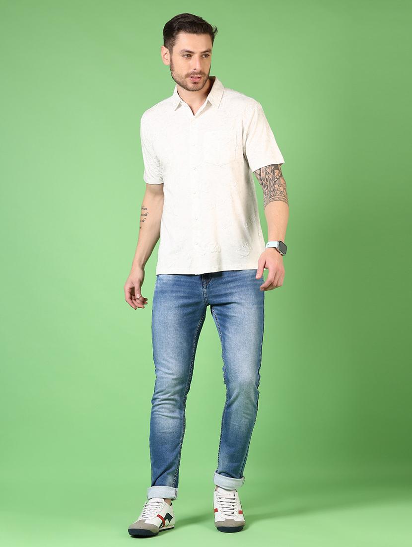 men washed mid rise jeans - 21731496 - Standard Image - 4