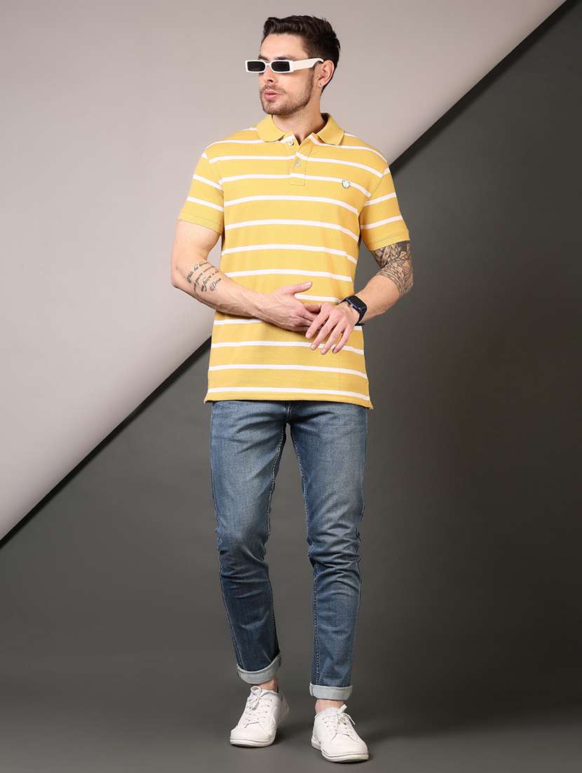 men washed mid rise jeans - 21731516 -  Standard Image - 4