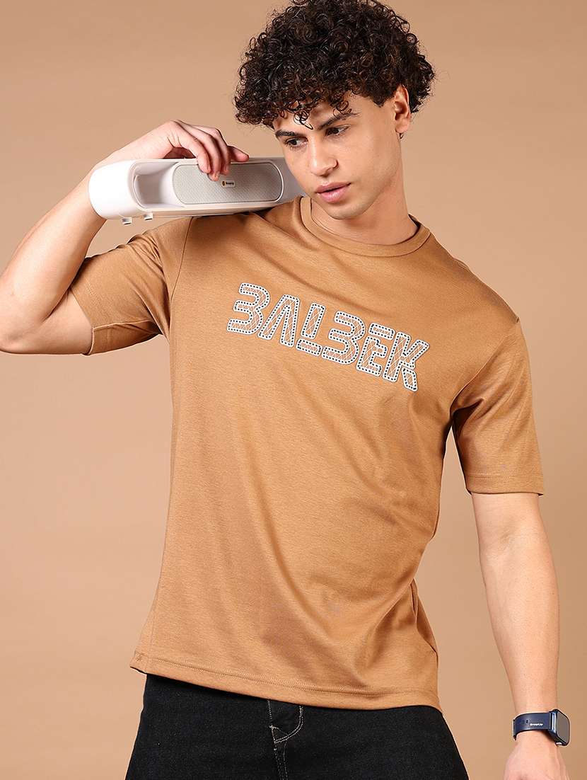 men chest print short sleeve t-shirt - 21731529 -  Standard Image - 1