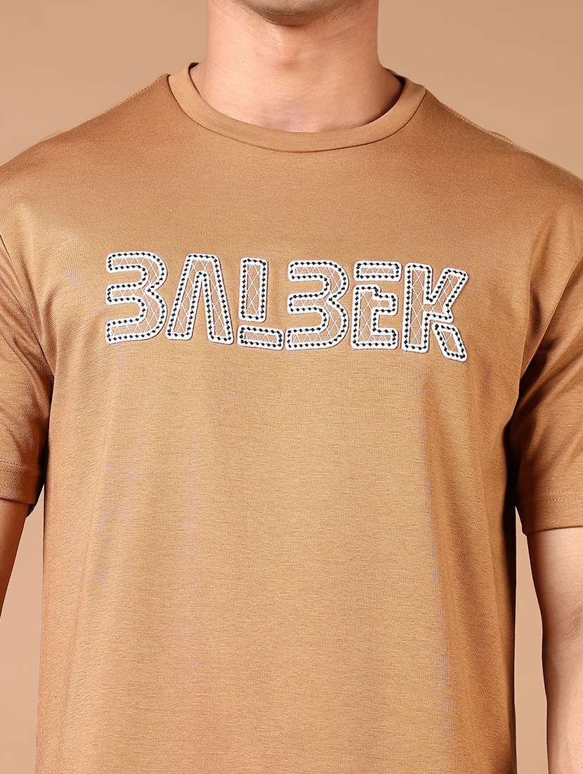 men chest print short sleeve t-shirt - 21731529 -  Standard Image - 4