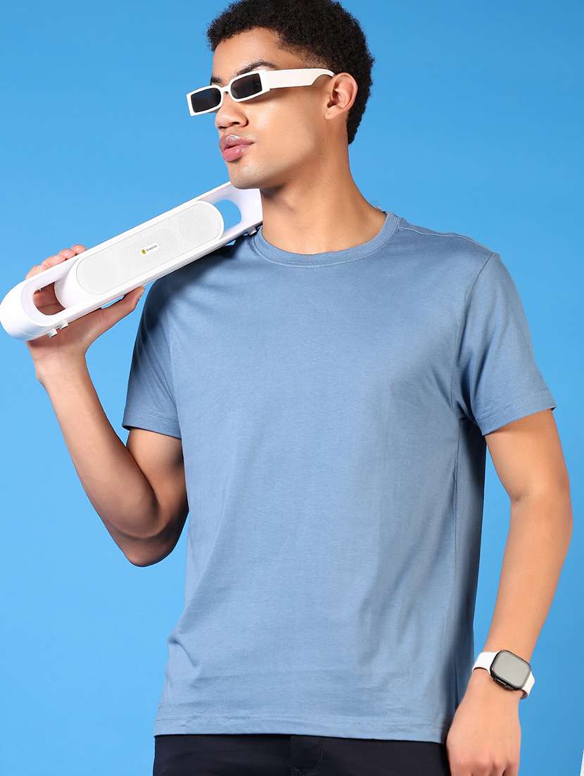 men short sleeves plain t-shirt - 21731556 -  Standard Image - 1