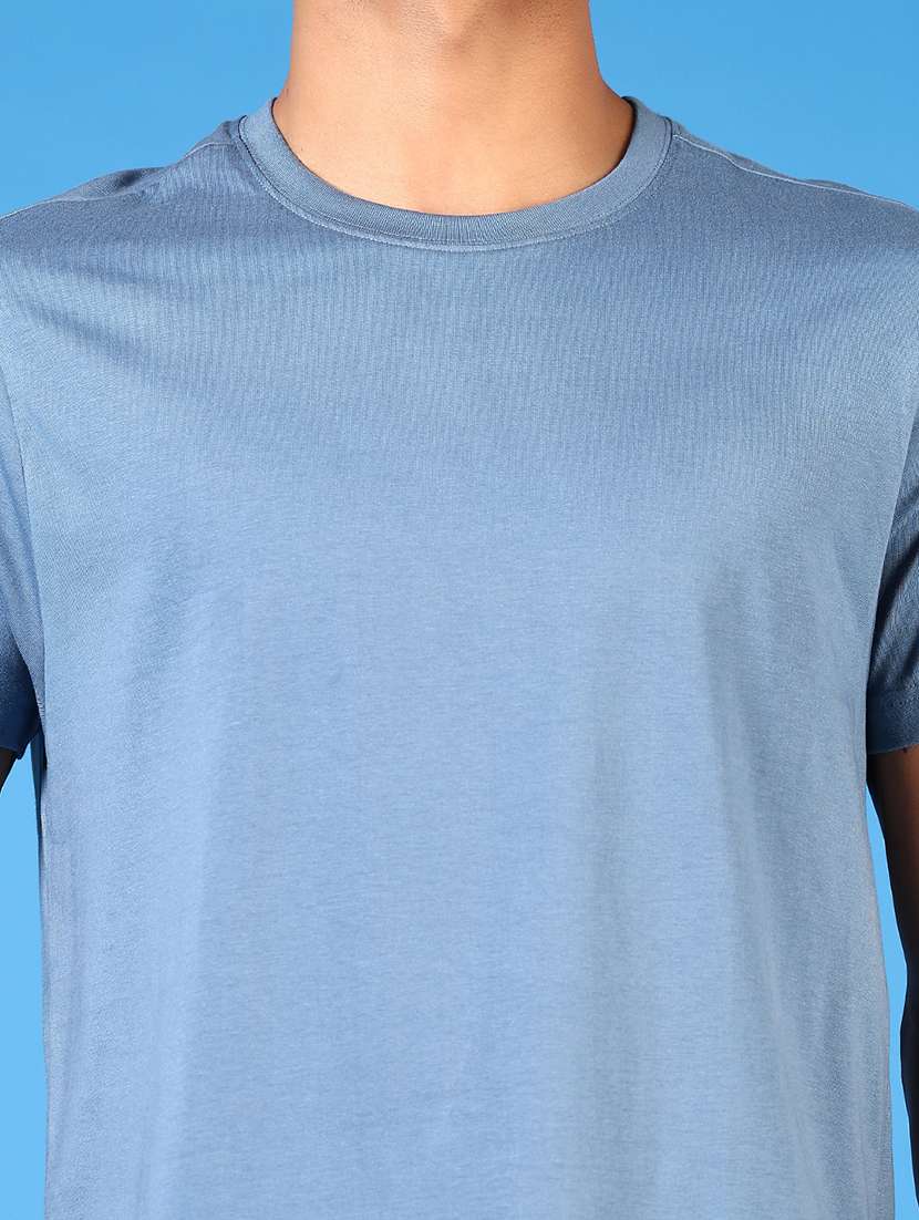 men short sleeves plain t-shirt - 21731556 -  Standard Image - 4
