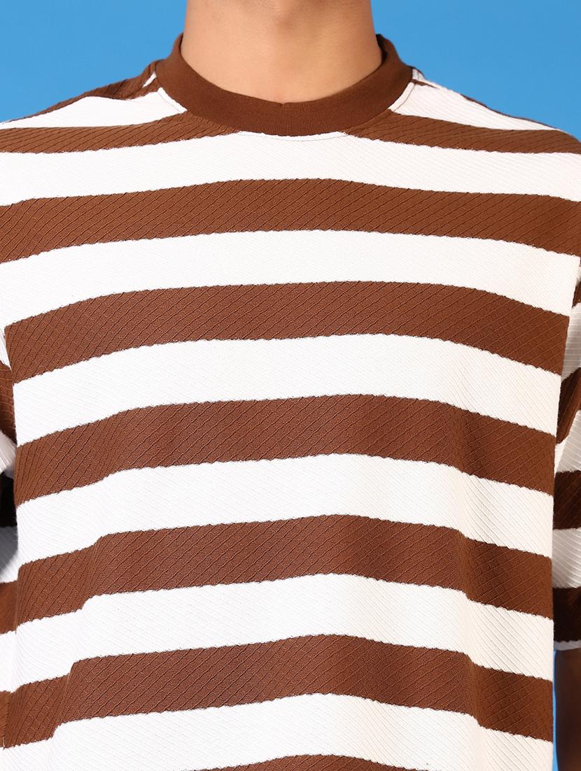 men short sleeves striped t-shirt - 21731563 - Standard Image - 4