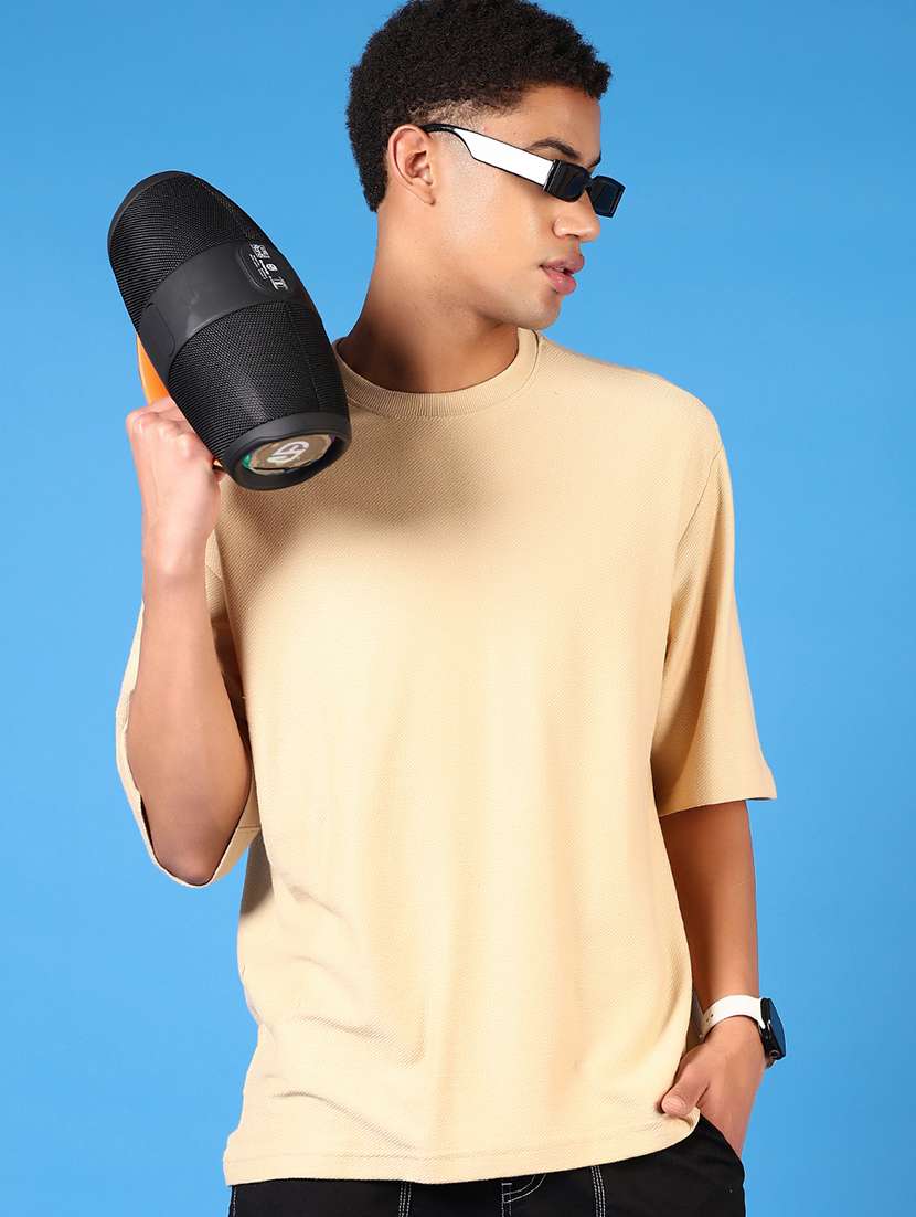 men short sleeves plain t-shirt - 21731565 -  Standard Image - 1