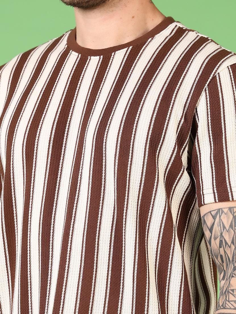 men short sleeves striped t-shirt - 21731597 - Standard Image - 4