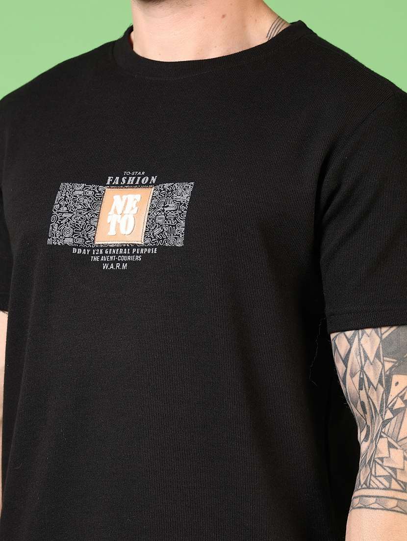 men short sleeves chest print t-shirt - 21731605 -  Standard Image - 4