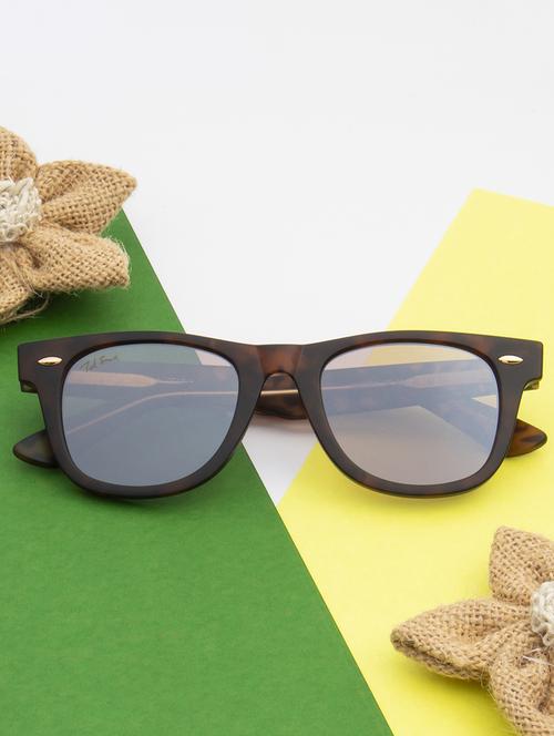 ted smith iconic uv protection green sunglasses for mens womens - 21731644 - Standard Image - 0