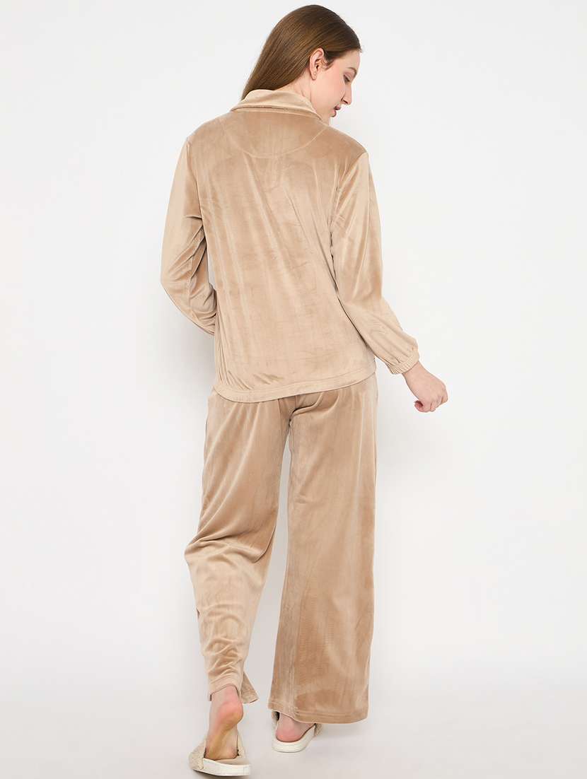 women solid velvet pyjama nightwear set - 21732307 -  Standard Image - 4