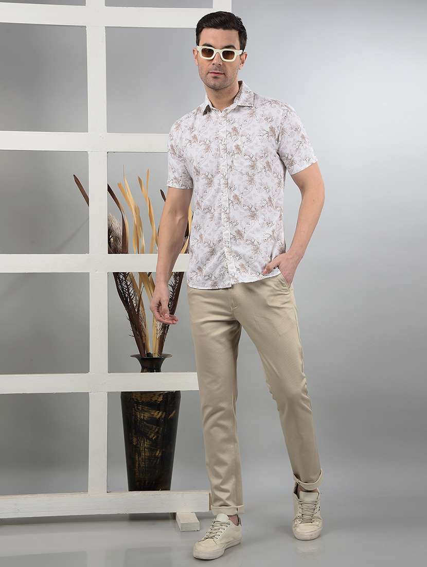 men mid rise solid chinos - 21732687 -  Standard Image - 4