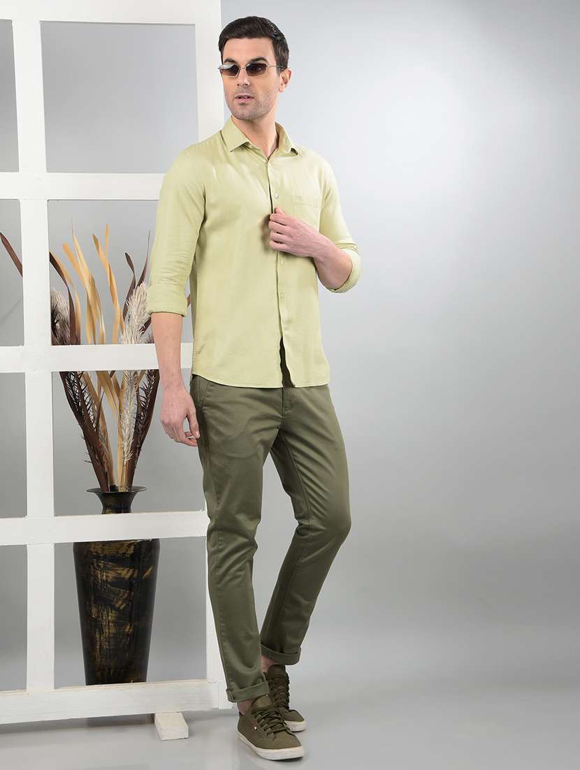 men solid mid rise chinos  - 21732695 -  Standard Image - 4