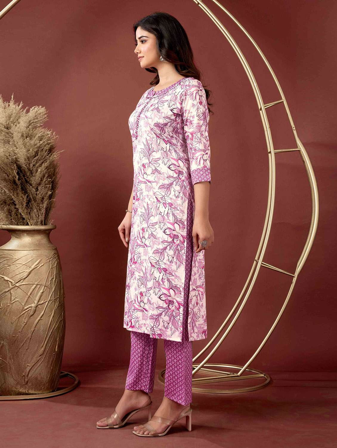women three quarter sleeve kurta pant with dupatta set - 21732739 -  Standard Image - 1