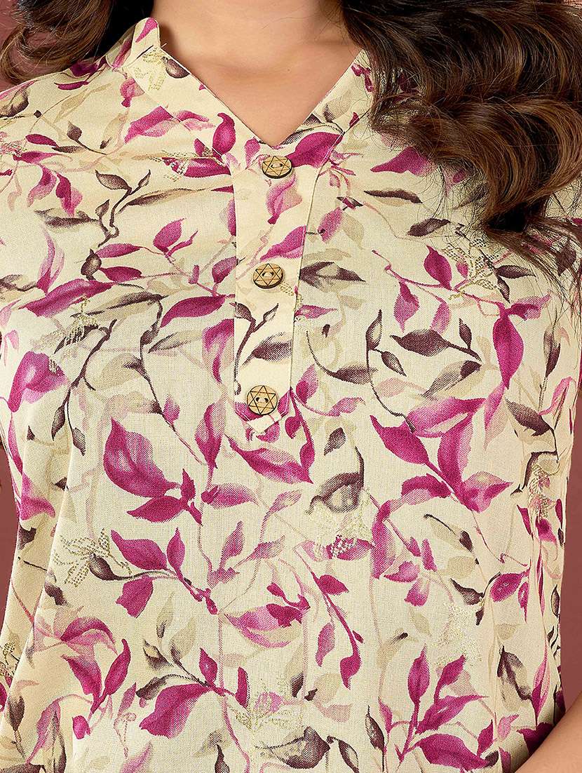 women printed three quarter sleeve top - 21732745 - Standard Image - 4