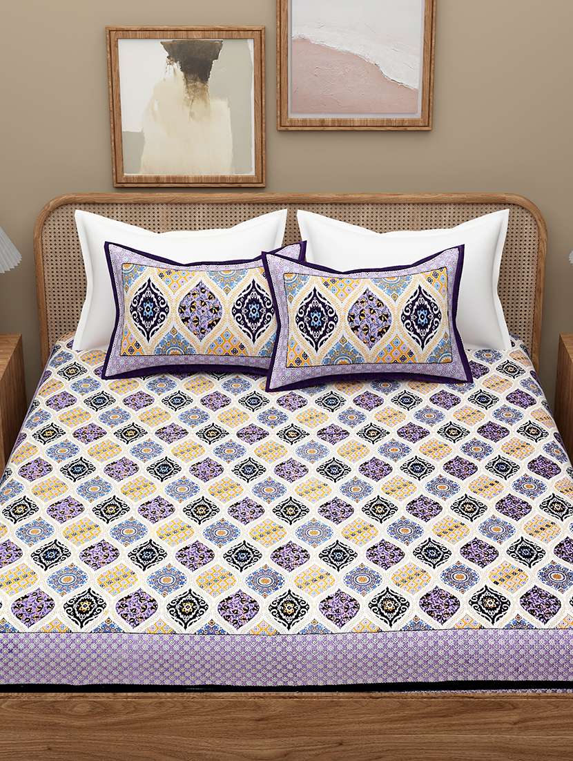 printed bedsheet with coordinated pillow covers 