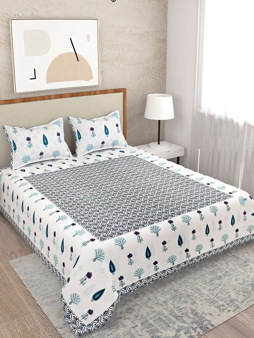 printed bedsheet with coordinated pillow covers 