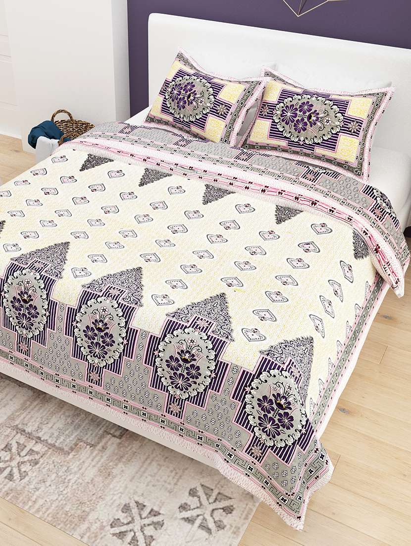 printed bedsheet with coordinated pillow covers 